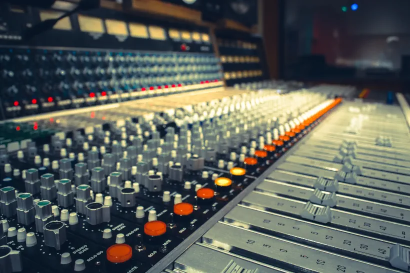 Reviewer's Revival - One of the most trusted audio software and gear review sites on the web - Mixing Console Image
